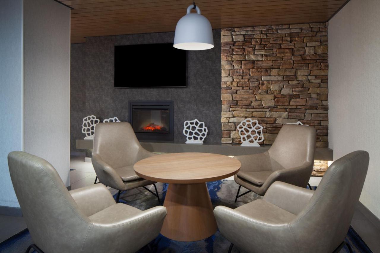 Fairfield Inn & Suites By Marriott Чарлстон Екстер'єр фото