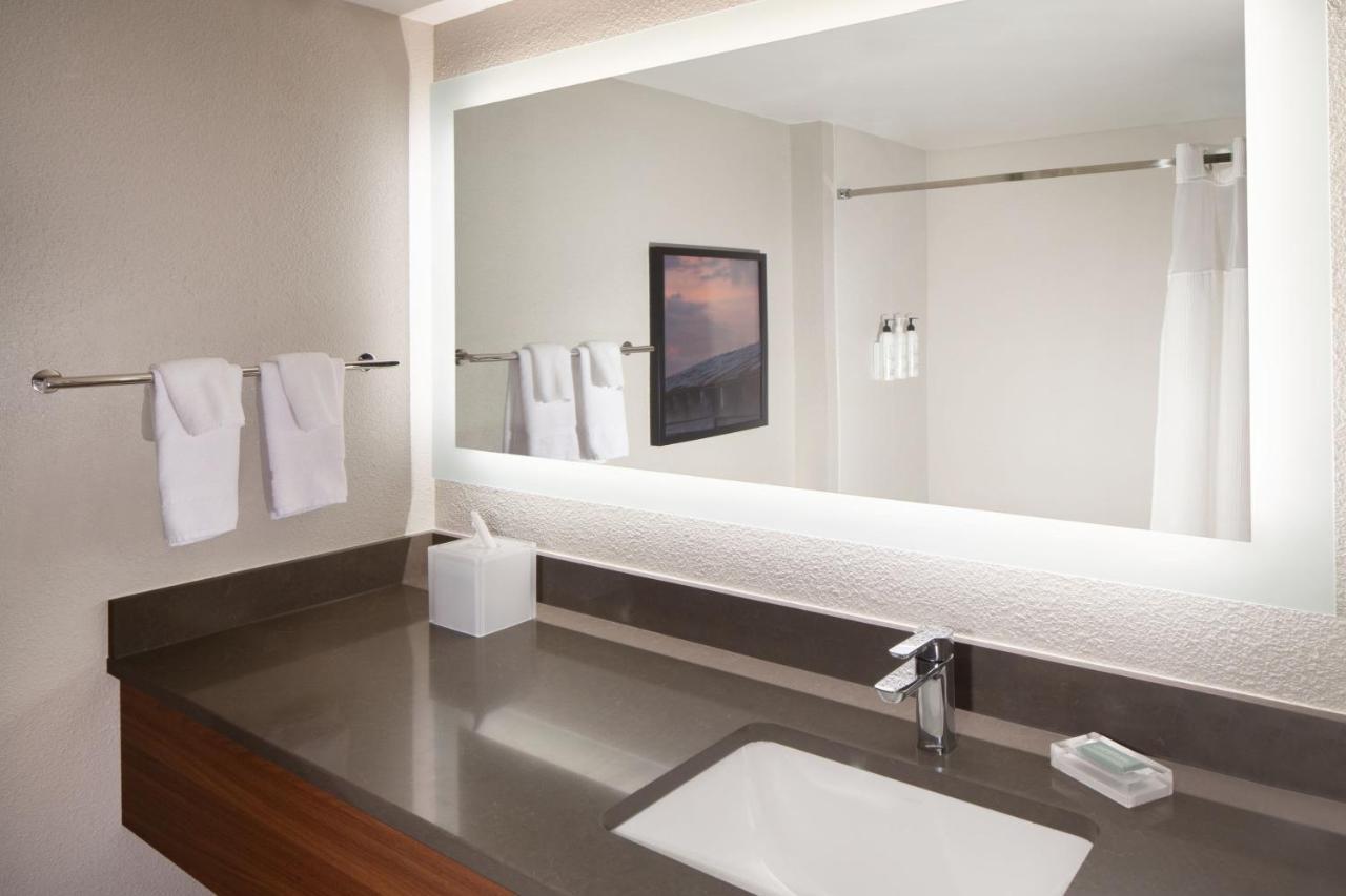 Fairfield Inn & Suites By Marriott Чарлстон Екстер'єр фото